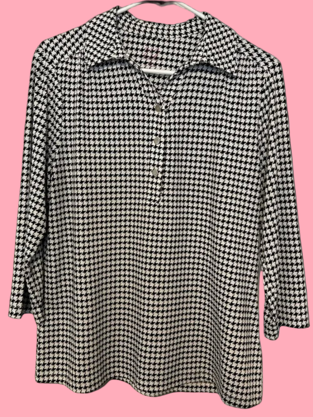 212 Collection Black and White Polo Collar Blouse